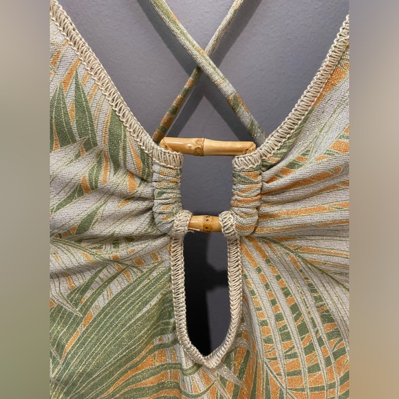 Becca Swimsuit - Picture 3 of 4